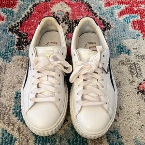 Fenty Puma Creepers size 7. Worn <5 times